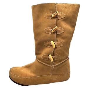Y-Not Tan Suede Winter Boots with Toggles Size 8.5